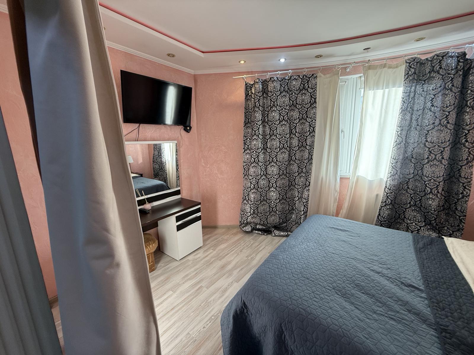 Property 4 - Image 12