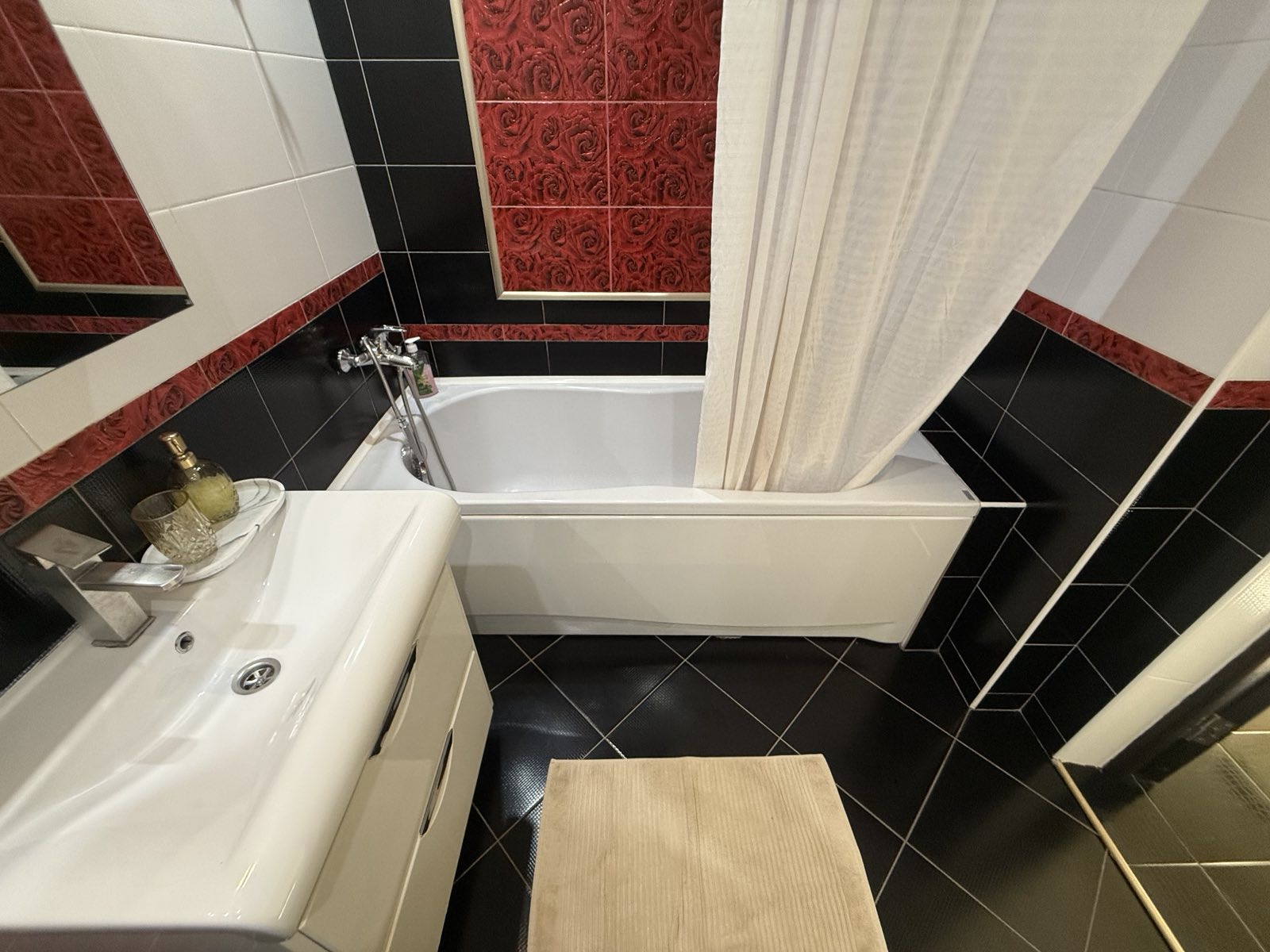 Property 4 - Image 6